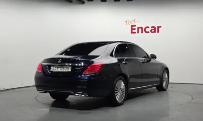 Mercedes-Benz C-Class 2016, 192419 км, за 8325.07 USD