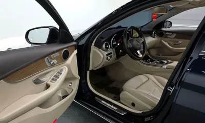 Mercedes-Benz C-Class 2016, 192419 км, за 8325.07 USD - фото 10