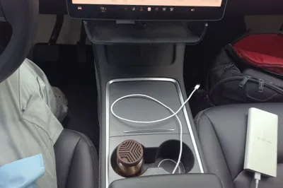 Tesla Model Y 2024, 44400 км, за 30417 USD - фото 13