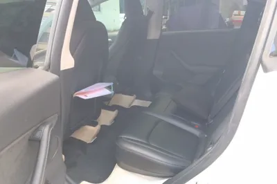 Tesla Model Y 2024, 44400 км, за 30417 USD - фото 20
