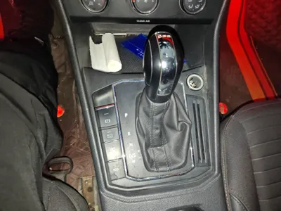 Volkswagen Lavida 2019, 74100 км, за 9425 USD - фото 2