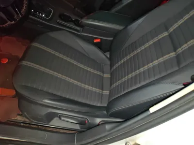 Volkswagen Lavida 2019, 74100 км, за 9425 USD - фото 3