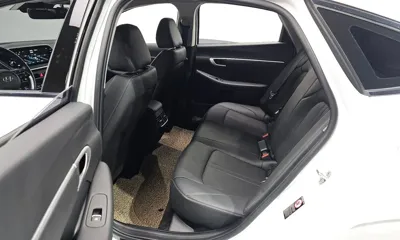 Hyundai Sonata 2022, 27869 км, за 12808.72 USD - фото 18