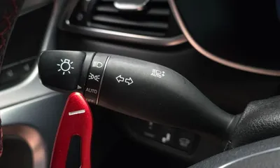 Genesis G70 2019, 124406 км, за 12046.62 USD - фото 29