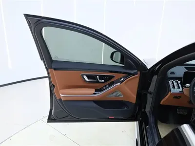 Mercedes-Benz S-Class 2023, 25099 км, за 104176.91 USD - фото 15
