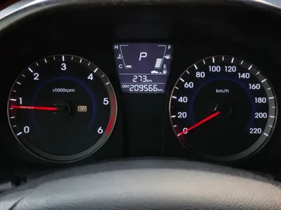 Hyundai Accent 2014, 209600 км, за 1625.17 USD - фото 19