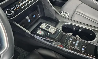 Hyundai Sonata 2020, 107785 км, за 9124.33 USD - фото 9