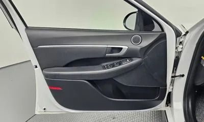 Hyundai Sonata 2020, 107785 км, за 9124.33 USD - фото 24