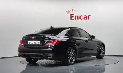 Genesis G70 2019, 130586 км, за 12143.89 USD
