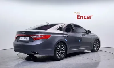 Hyundai Grandeur 2013, 145867 км, за 3898.25 USD