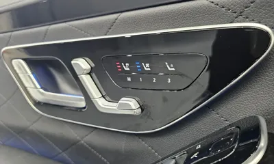 Mercedes-Benz S-Class 2022, 70102 км, за 57322.51 USD - фото 31