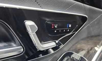 Mercedes-Benz S-Class 2022, 70102 км, за 57322.51 USD - фото 33