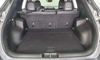 Jeep Cherokee 2019, 89268 км, за 9165.96 USD - фото 15