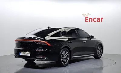 Hyundai Grandeur 2020, 84018 км, за 12414.6 USD