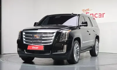 Cadillac Escalade · 2020 год