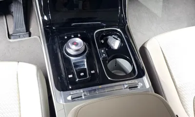 Kia Canival 2022, 44866 км, за 28882.76 USD - фото 9