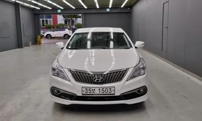 Hyundai Grandeur 2015, 188672 км, за 3447.83 USD