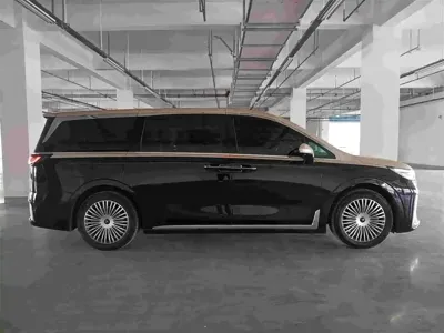 Voyah Dreamer 2025, 15700 км, за 35167.06 USD