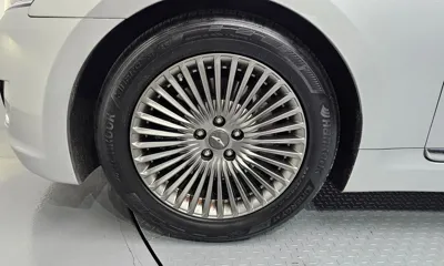 Hyundai Equus 2015, 208644 км, за 3807.27 USD
