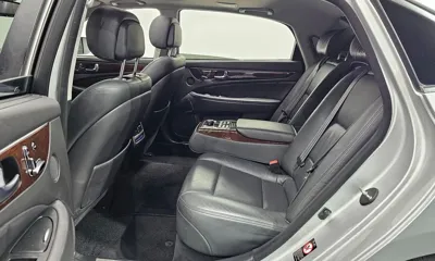 Hyundai Equus 2015, 208644 км, за 3807.27 USD - фото 11