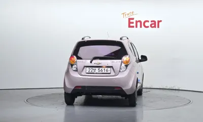 ChevroletGMDaewoo Spark 2012, 73871 км, за 1300.14 USD