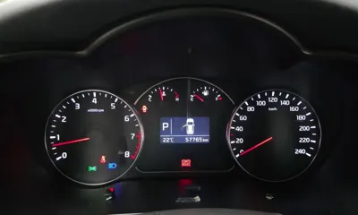 Kia Carens 2016, 57765 км, за 5588.09 USD - фото 8