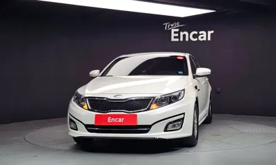 Kia K5 2014, 246000 км, за 2013.03 USD
