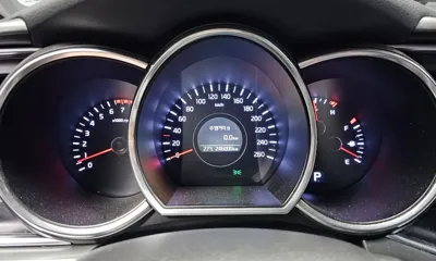 Kia K5 2014, 246000 км, за 2013.03 USD - фото 8