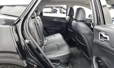 Kia Sportage 2024, 41026 км, за 20217.93 USD - фото 12
