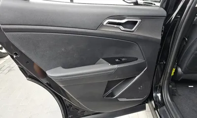 Kia Sportage 2024, 41026 км, за 20217.93 USD - фото 25