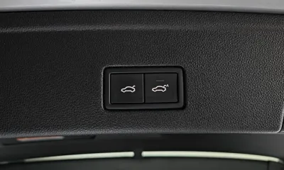 Volkswagen Touareg 2021, 111986 км, за 27947.9 USD - фото 20