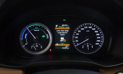 Hyundai Grandeur 2018, 131897 км, за 11661.24 USD - фото 8