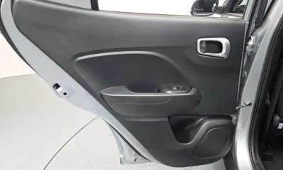 Hyundai Venue 2022, 27896 км, за 10353.58 USD - фото 25