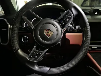 Porsche Cayenne 2020, 68000 км, за 34794.3 USD