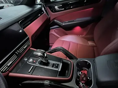 Porsche Cayenne 2020, 68000 км, за 34794.3 USD - фото 7