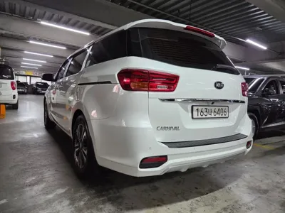 Kia Canival 2019, 41855 км, за 10347.52 USD