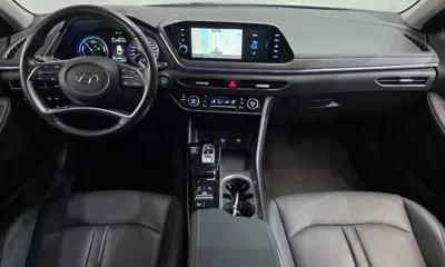 Hyundai Sonata 2022, 51633 км, за 12045.61 USD - фото 7