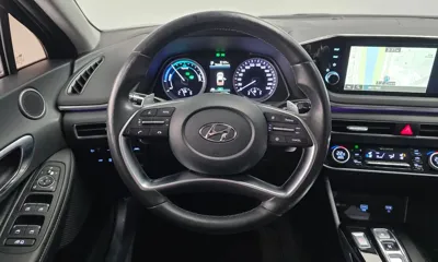Hyundai Sonata 2022, 51633 км, за 12045.61 USD - фото 13