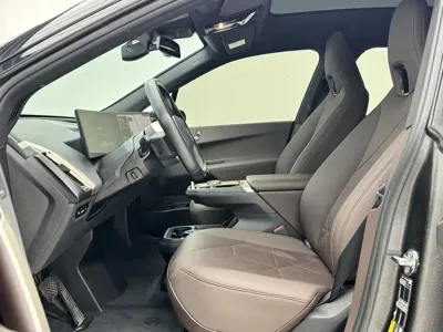 BMW iX 2024, 67000 км, за 33761.53 USD
