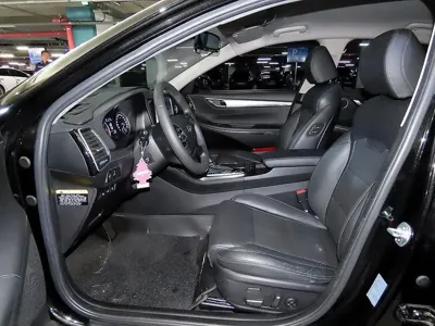 Hyundai Grandeur 2018, 127221 км, за 8131.68 USD - фото 6