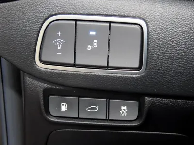 Hyundai Grandeur 2018, 127221 км, за 8131.68 USD - фото 14