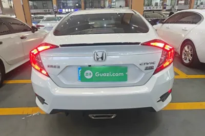 Honda Civic 2019, 35400 км, за 11423 USD