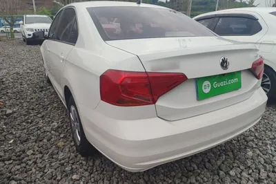 Volkswagen Jetta 2017, 43500 км, за 5748 USD