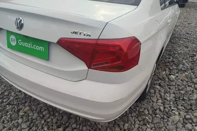 Volkswagen Jetta 2017, 43500 км, за 5748 USD - фото 9