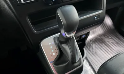 Hyundai Staria 2025, 24612 км, за 24269.93 USD - фото 9