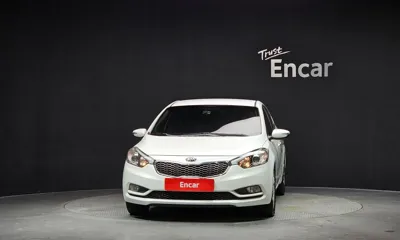Kia K3 2014, 119090 км, за 2907.17 USD