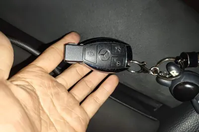 Mercedes-Benz C-Class 2017, 138500 км, за 13803 USD - фото 9