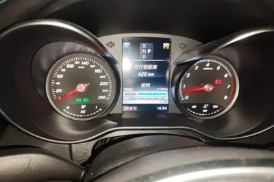 Mercedes-Benz C-Class 2017, 138500 км, за 13803 USD - фото 13