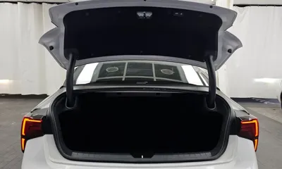 Kia K5 2024, 24144 км, за 18697.08 USD - фото 20