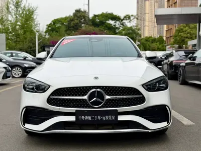 Mercedes-Benz C-Class 2023, 43000 км, за 27044.8 USD